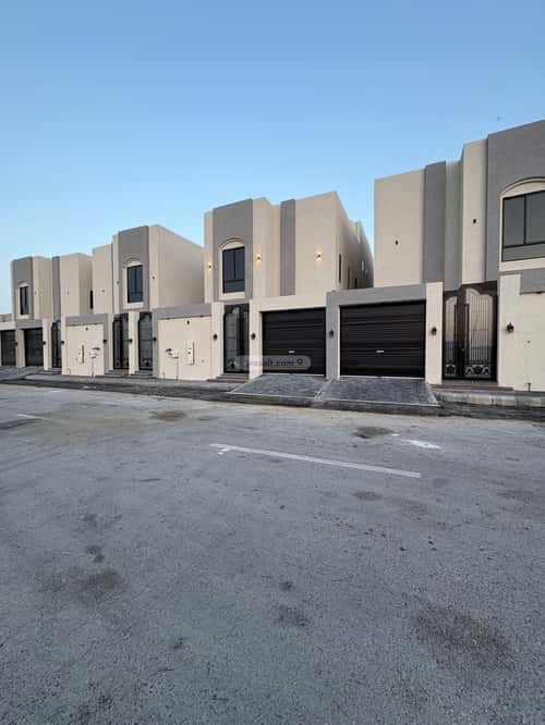 6 bedroom villa in Ash Shulah 4