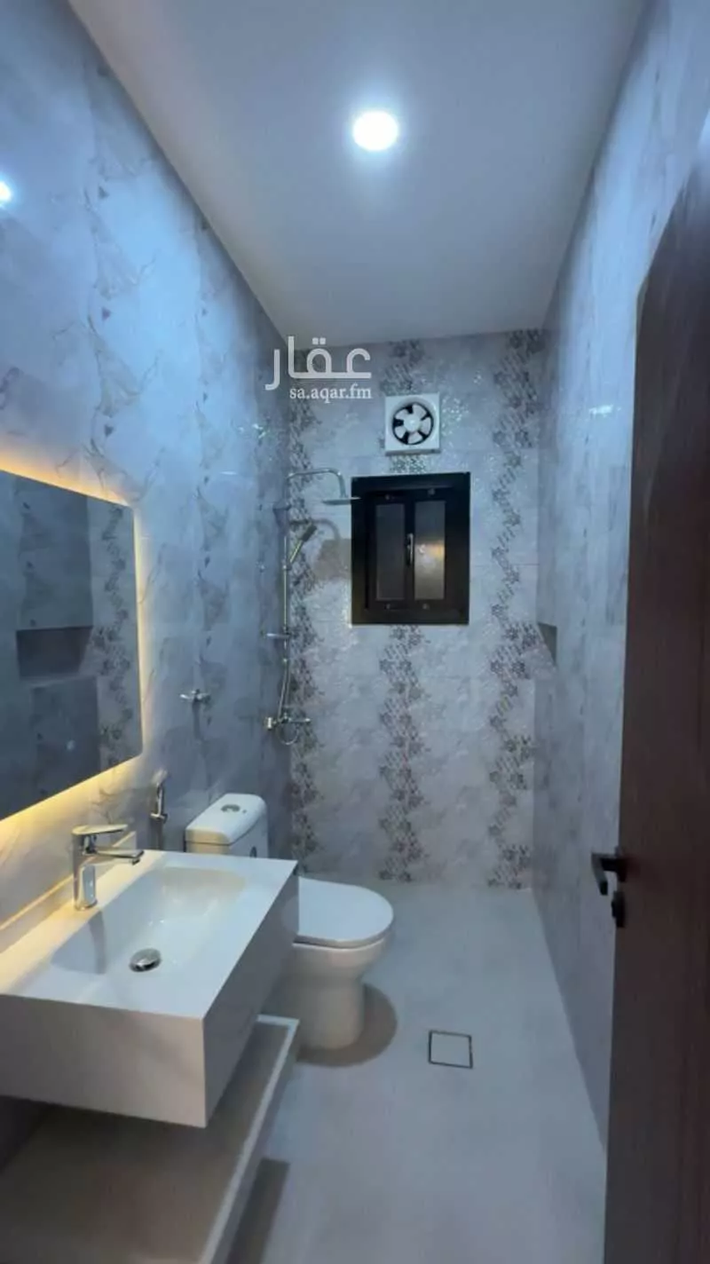 5 bedroom apartment in Al Furusiyah 9