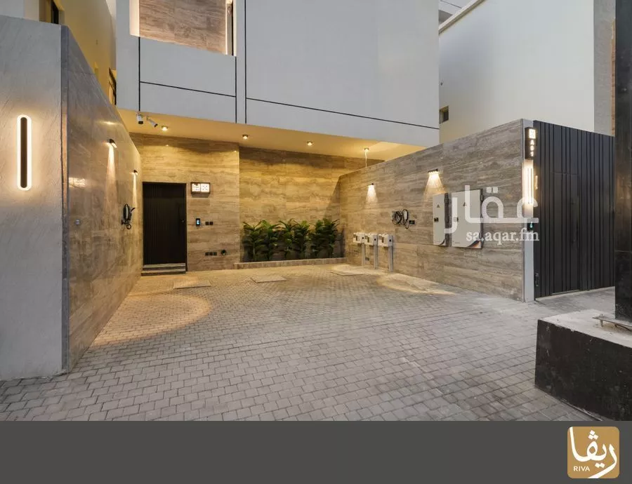 3 bedroom floor in Al Narjis 18