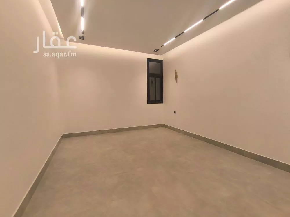 4 bedroom floor in Al Munsiyah 4