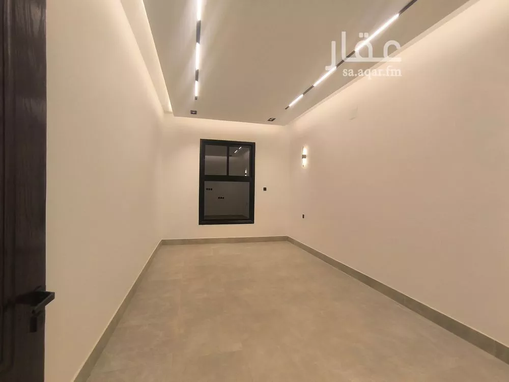 4 bedroom floor in Al Munsiyah 2