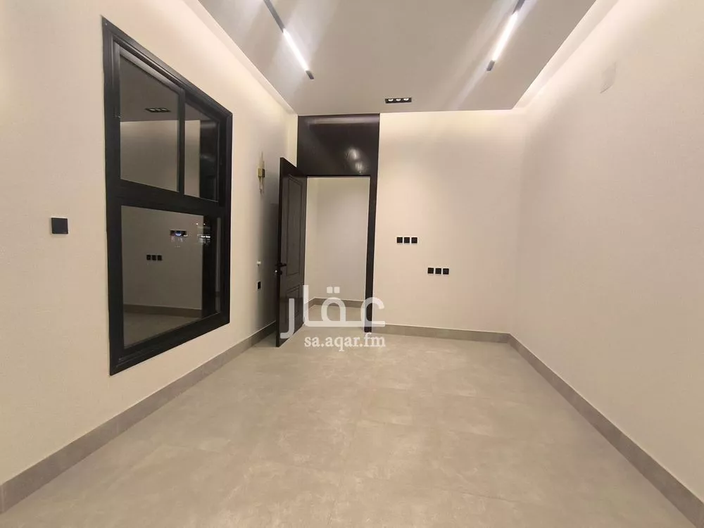 4 bedroom floor in Al Munsiyah 7