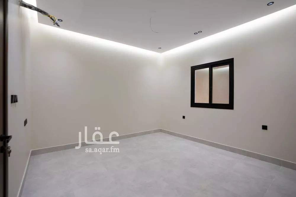 شقة 3 غرف في السلامة 12