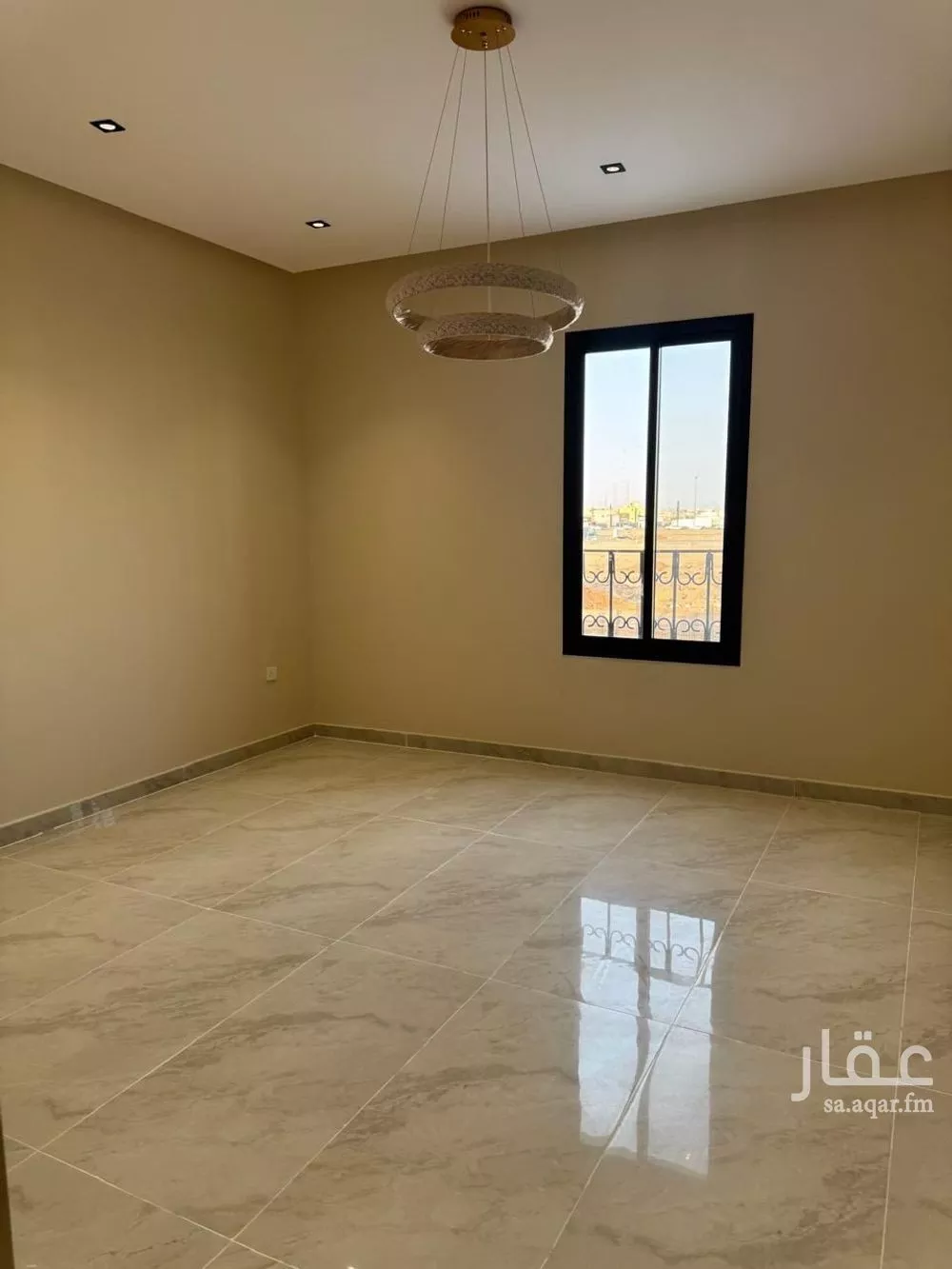 3 bedroom floor in Al Maizilah 19