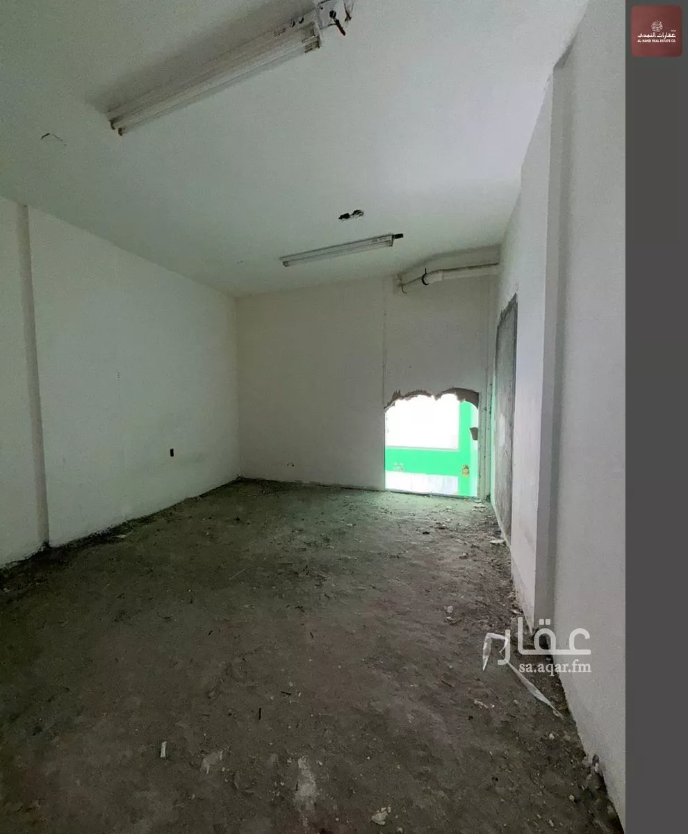 302 sqm shop in North Al Khobar 4