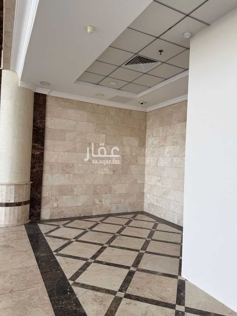 shop in Al Olaya, Eastern Province 4