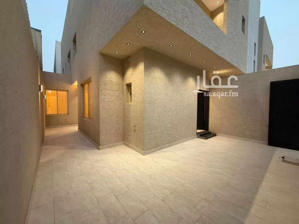 5 bedroom floor in Granada 5