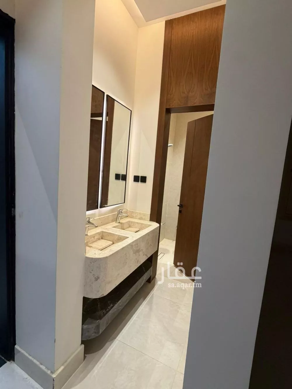 5 bedroom floor in Granada 3