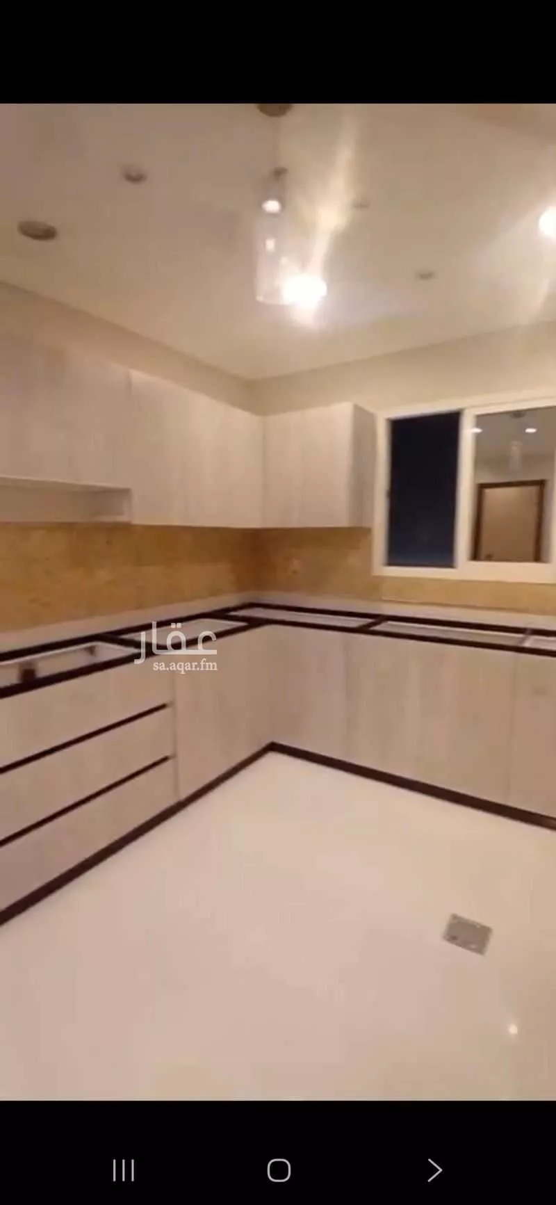 شقة 5 غرف في هجر 20
