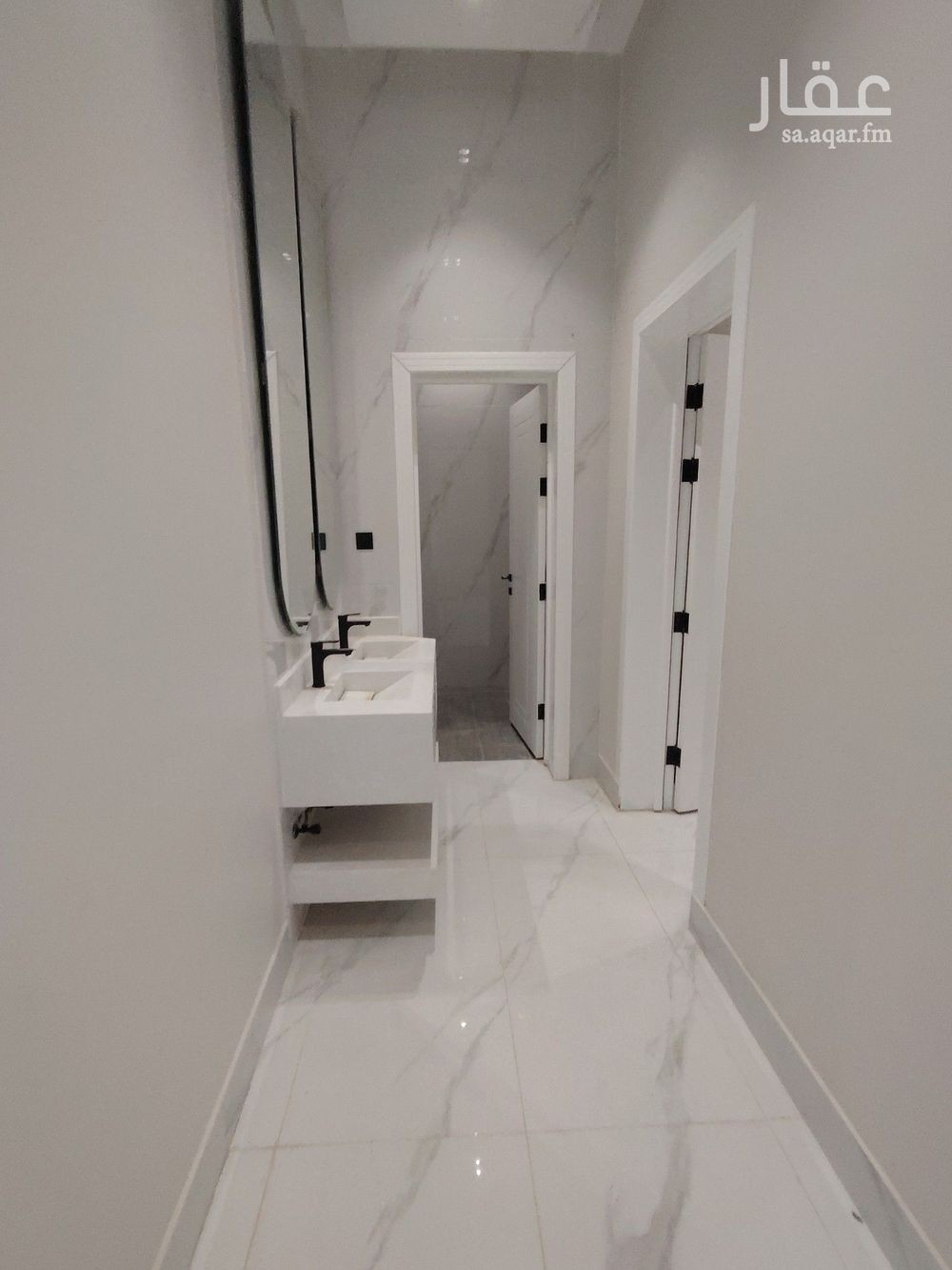 4 bedroom floor in Dhahrat Namar 10