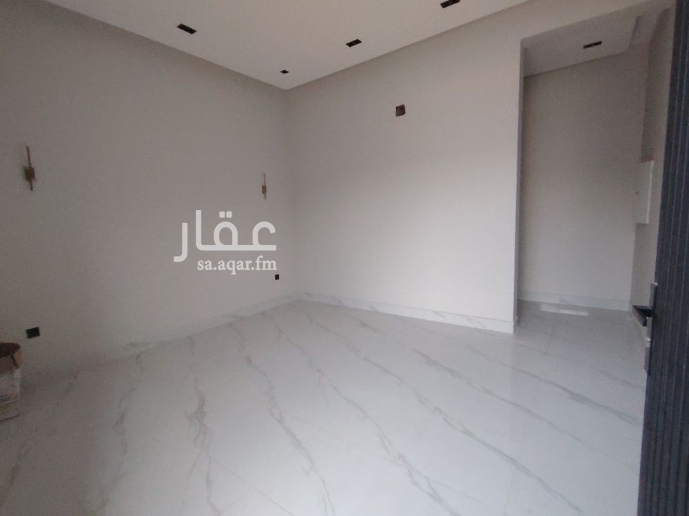 4 bedroom floor in Dhahrat Namar 12