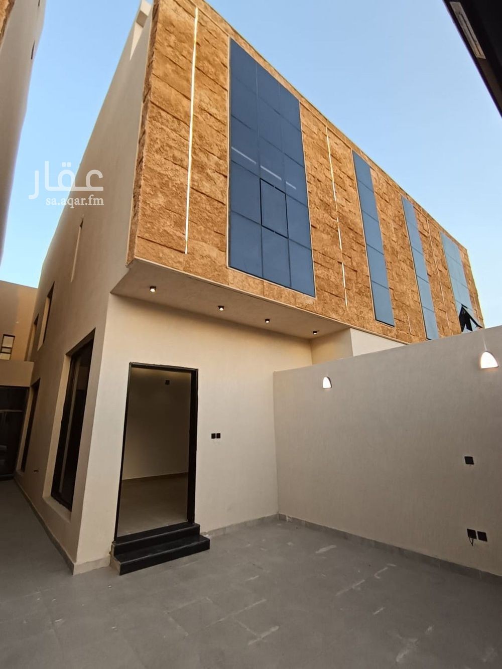 4 bedroom floor in Tuwaiq 2
