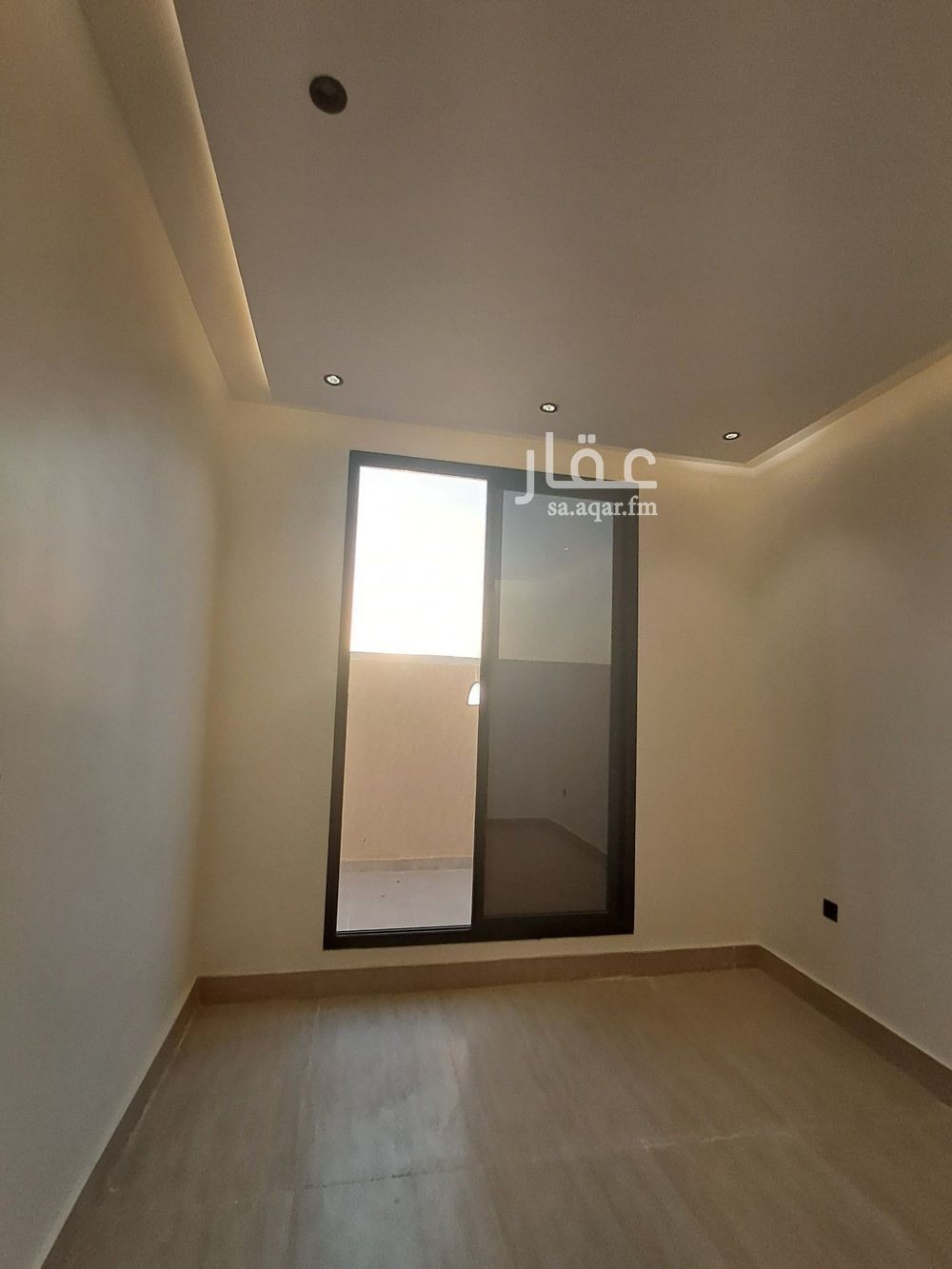 4 bedroom floor in Tuwaiq 10