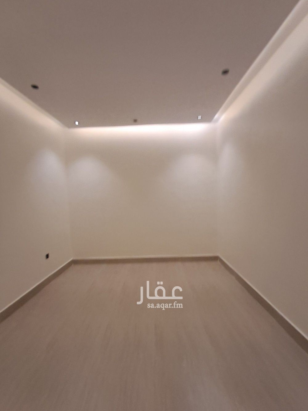 4 bedroom floor in Tuwaiq 4