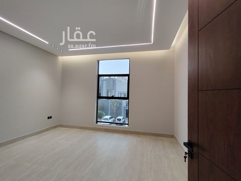 3 bedroom floor in Dhahrat Namar 7