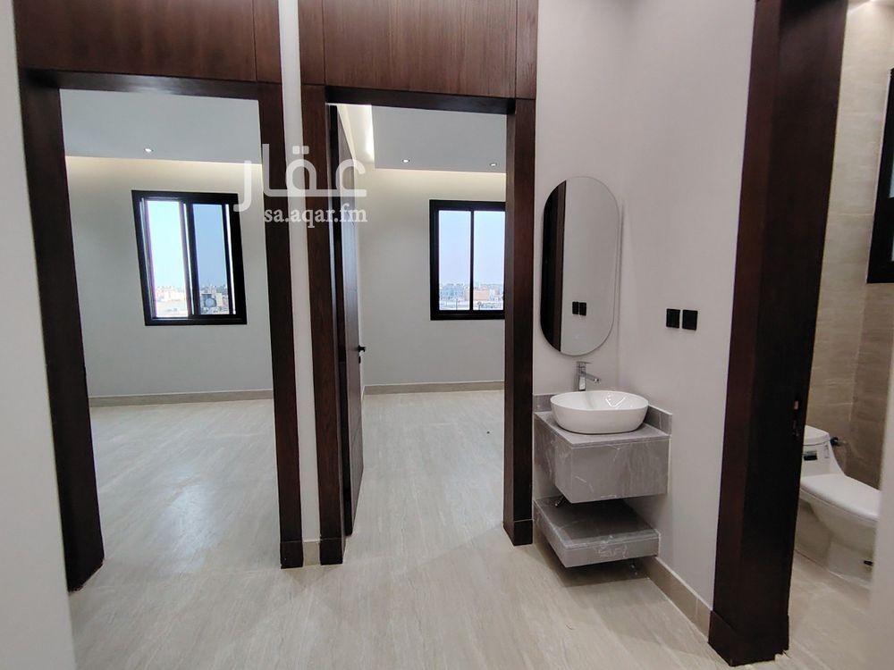 3 bedroom floor in Dhahrat Namar 4