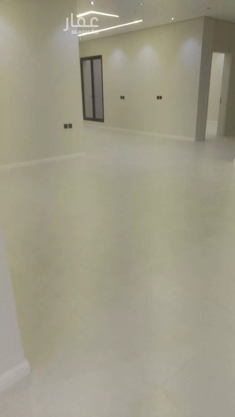 4 bedroom floor in Al Aridh 8