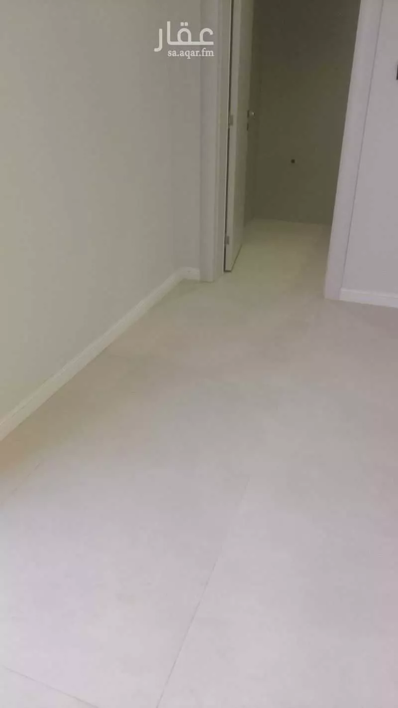 4 bedroom floor in Al Aridh 3