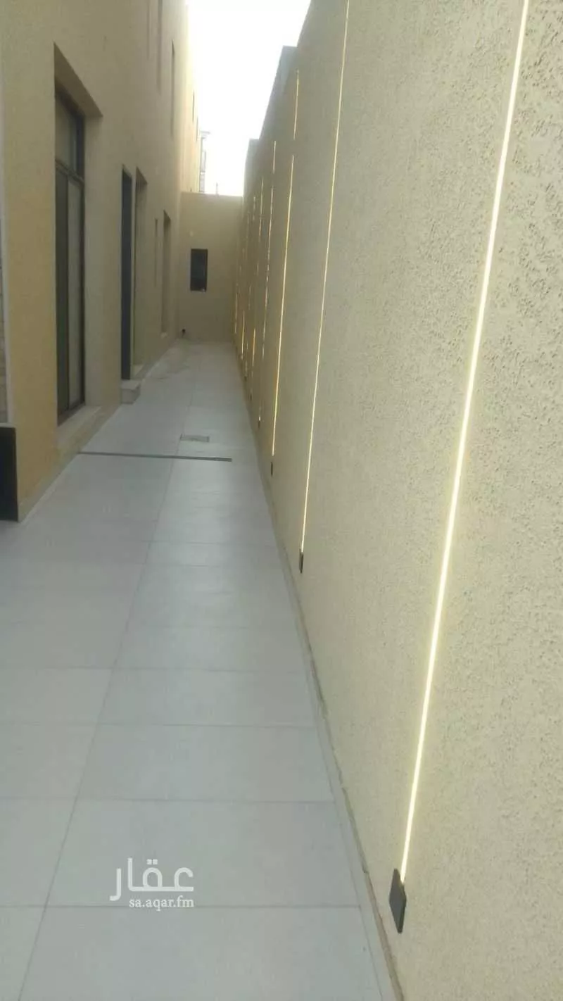 4 bedroom floor in Al Aridh 9