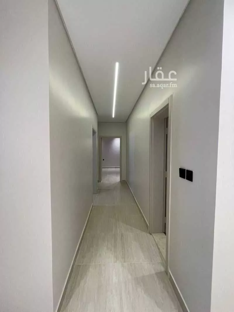 عمارة 198 م² في الملك فهد 5