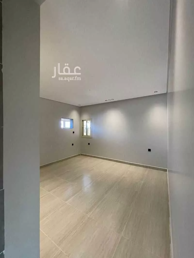 عمارة 198 م² في الملك فهد 7