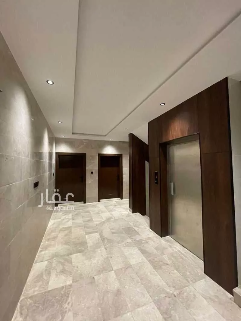 عمارة 198 م² في الملك فهد 6