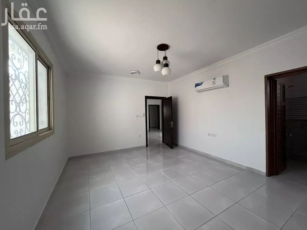 5 bedroom apartment in Riyadh 8