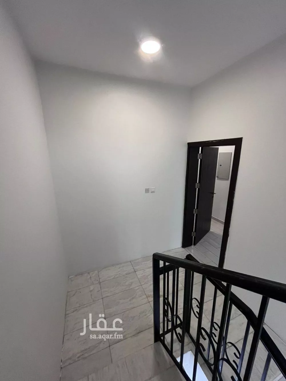5 bedroom apartment in Riyadh 6