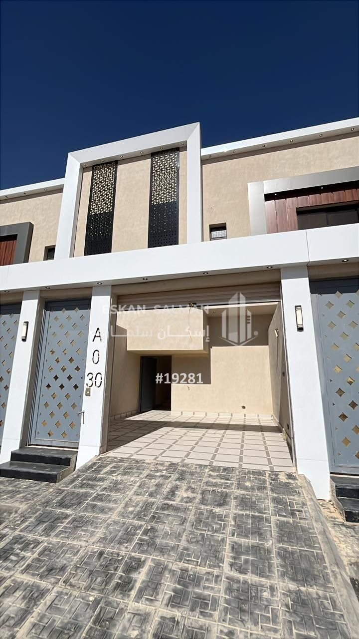8 bedroom villa in Okaz, Riyadh 9