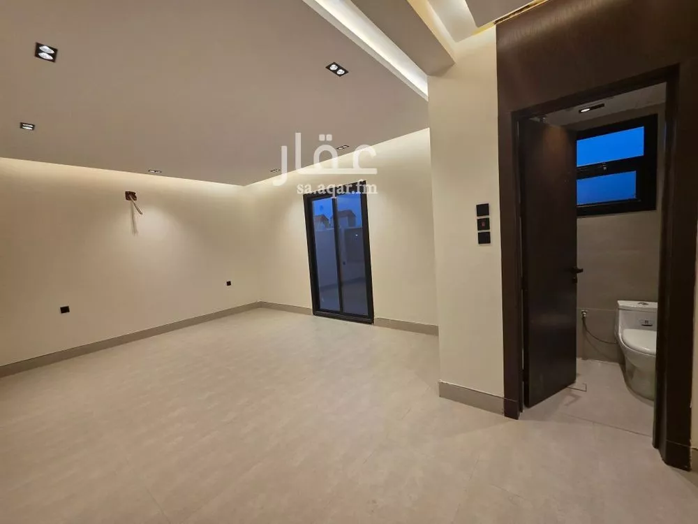 6 bedroom villa in Al Hazm, Riyadh 4