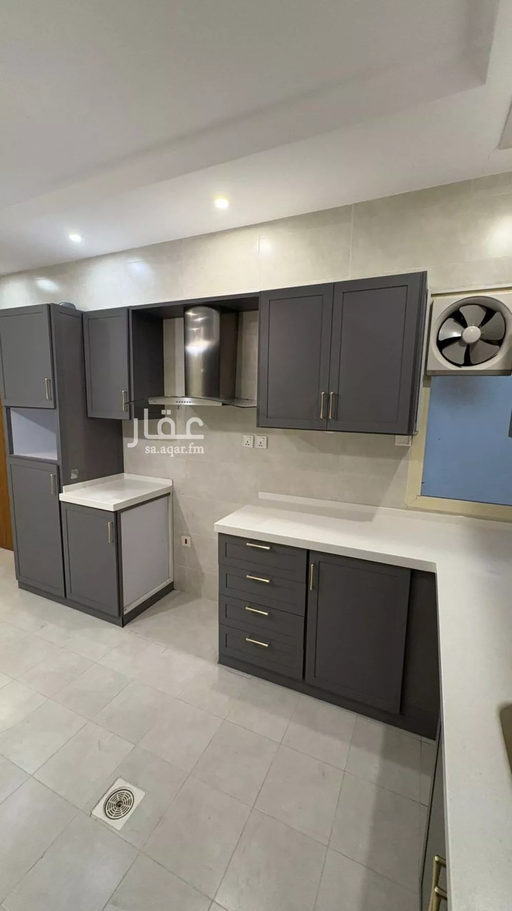 6 bedroom apartment in Al Marwa 16