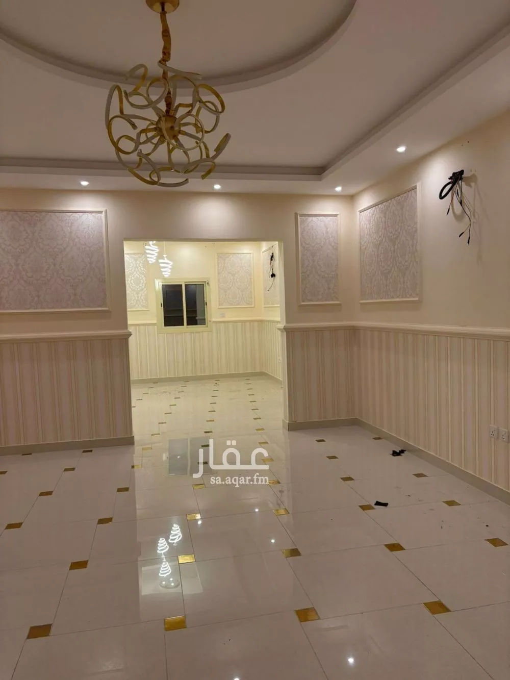 6 bedroom apartment in Al Marwa 10