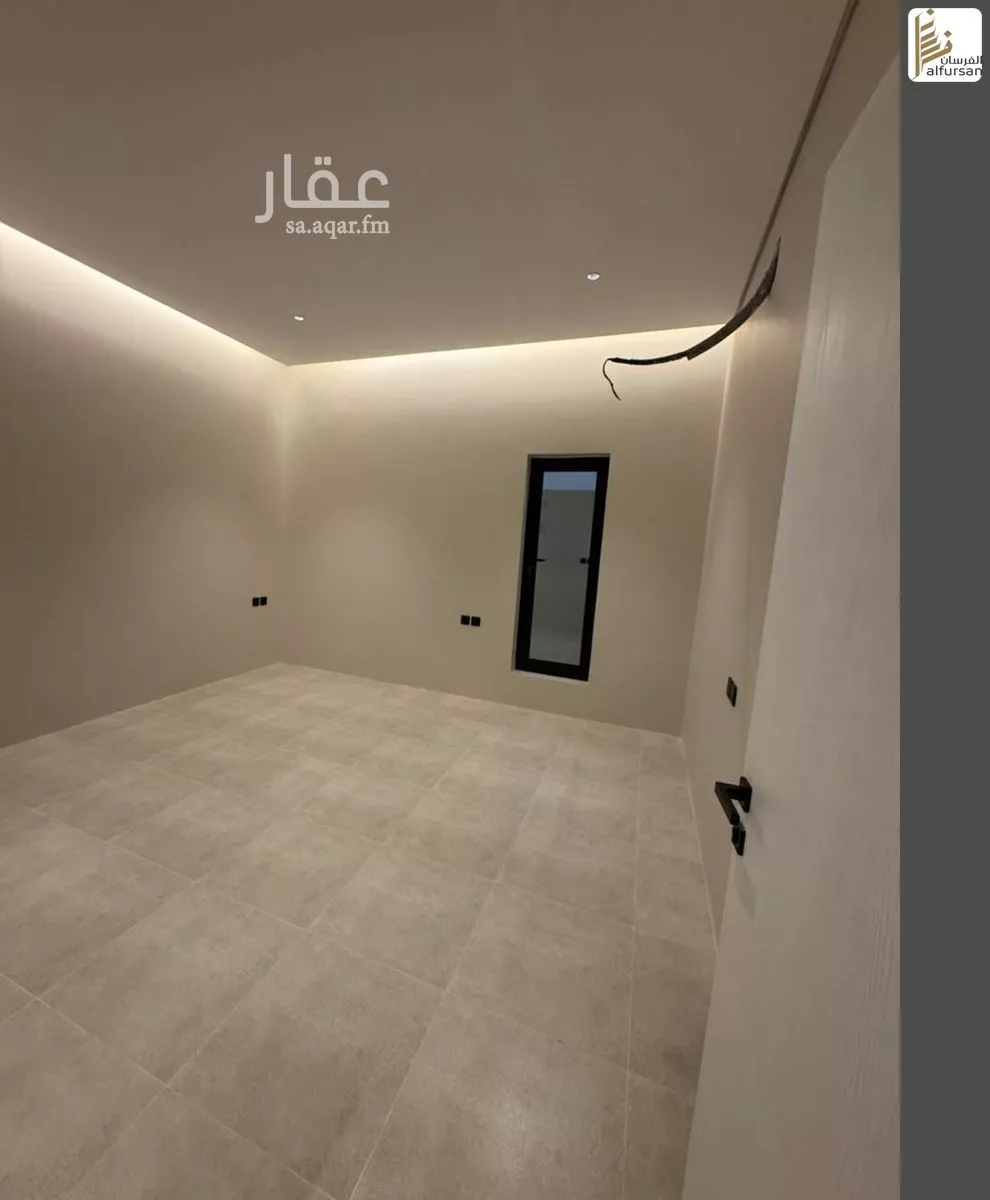 3 bedroom floor in Dahiat Namar 9
