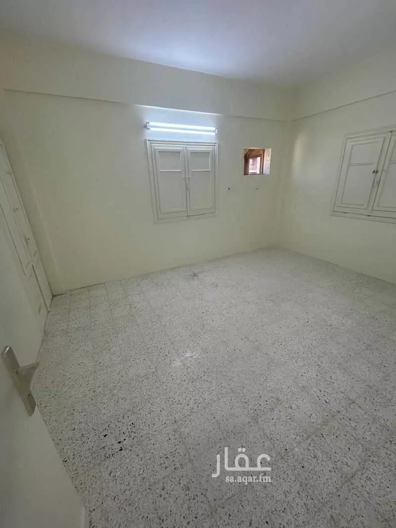 4 bedroom apartment in Al Sharafiyah, Jeddah 6