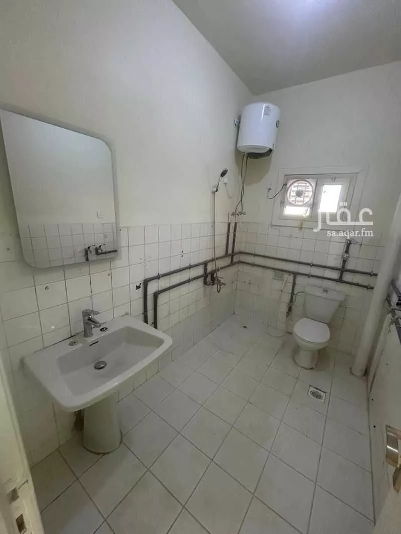 4 bedroom apartment in Al Sharafiyah, Jeddah 8