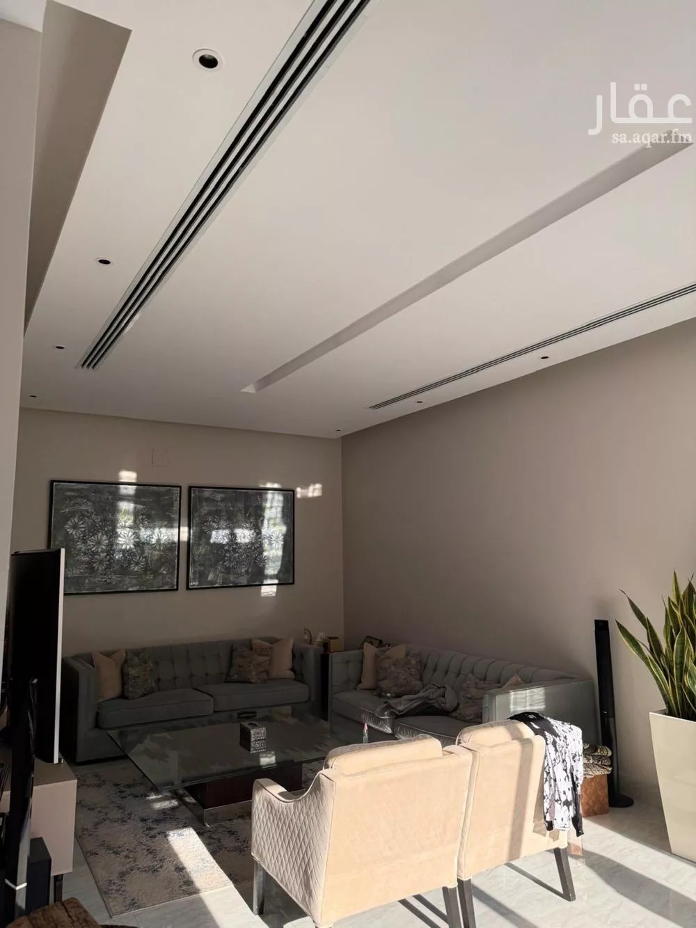 6 bedroom villa in Al Aridh 6