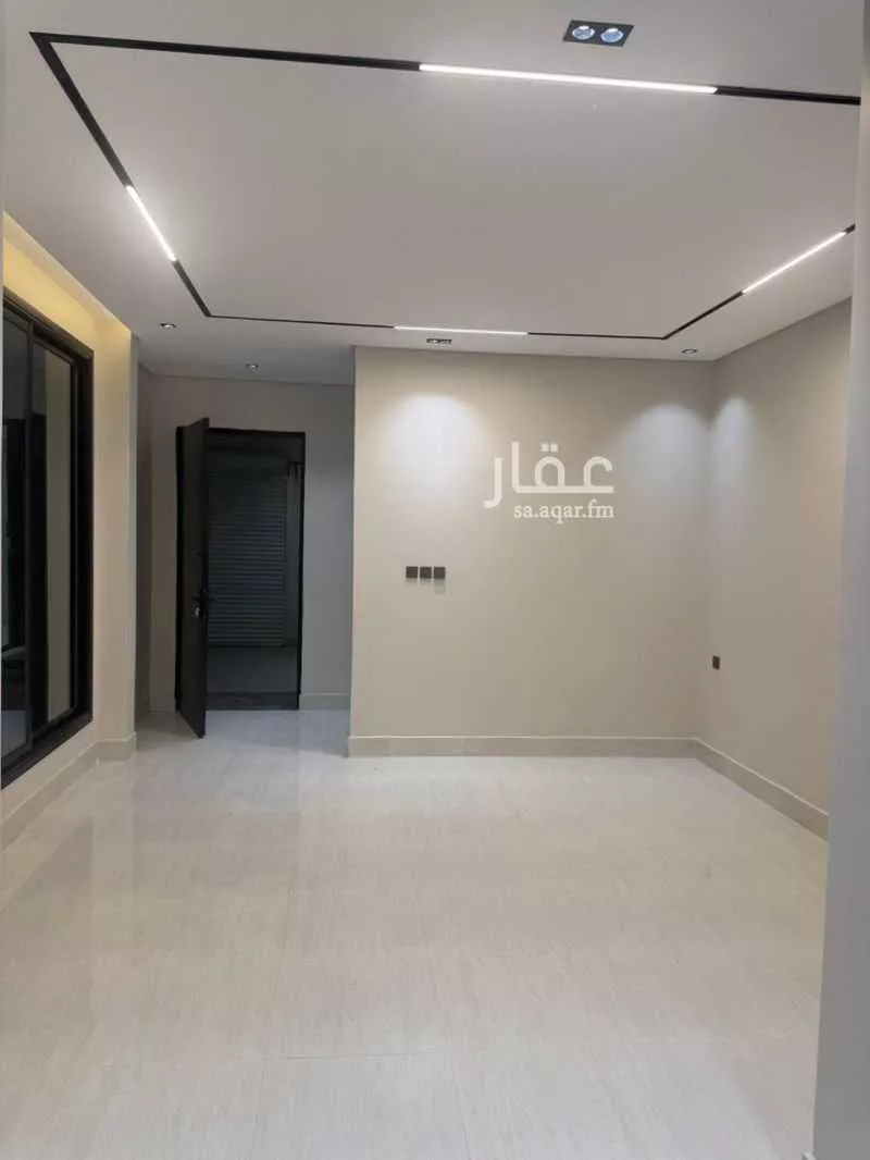 5 bedroom villa in Riyadh 11