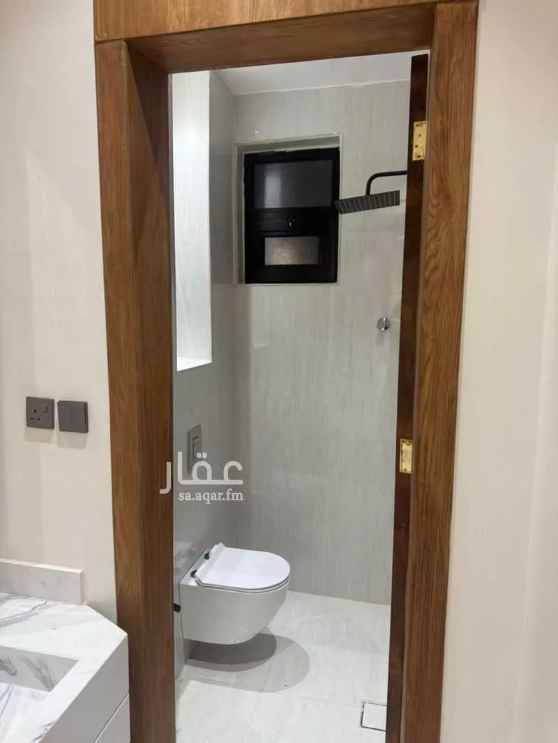 5 bedroom villa in Riyadh 6