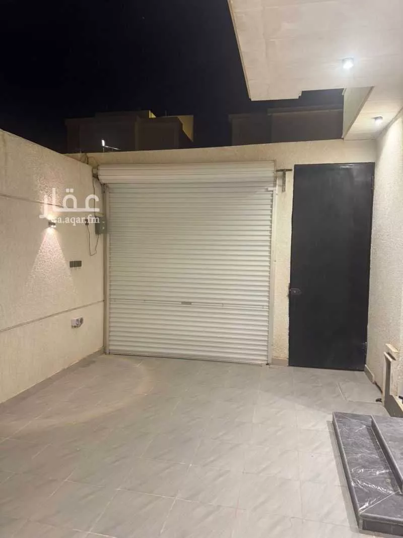 5 bedroom villa in Riyadh 10