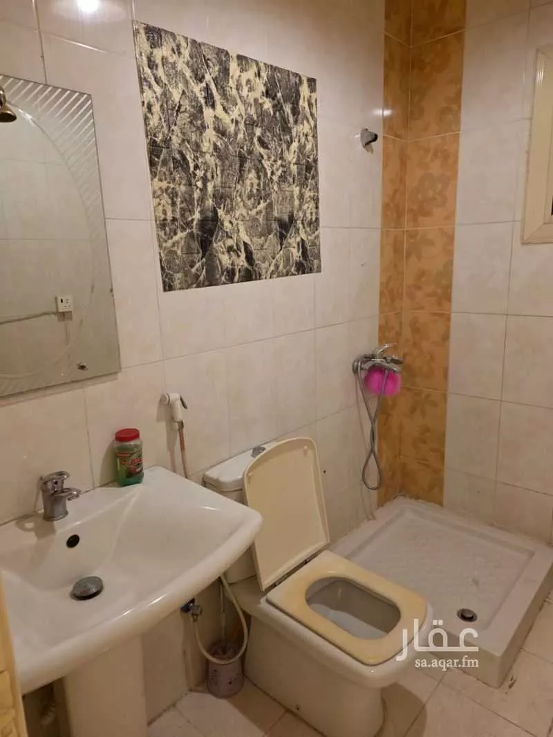 4 bedroom apartment in Prince Abdulmajeed, Jeddah 5