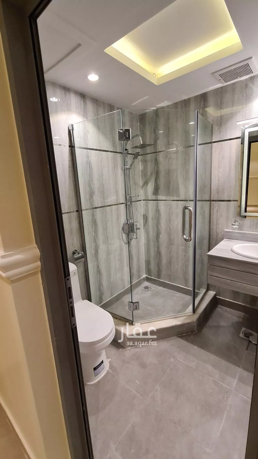 4 bedroom villa in Al Olaya, Riyadh 13