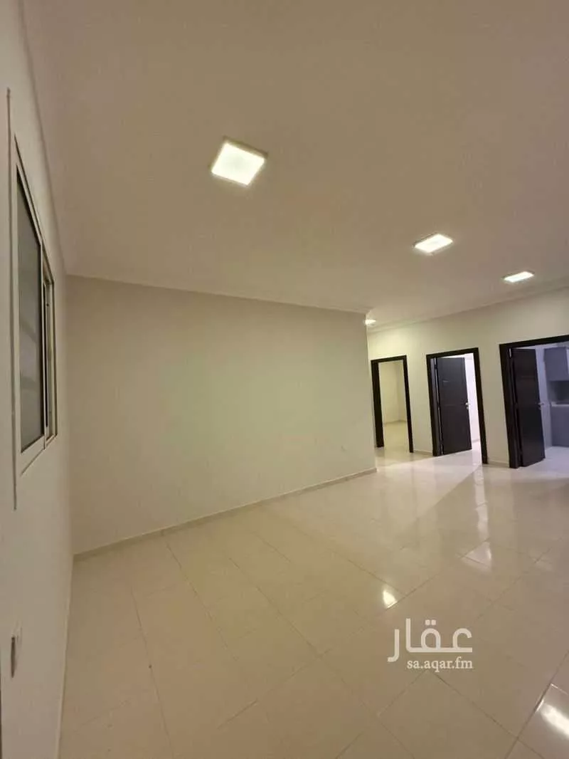 شقة 3 غرف في الملقا 4