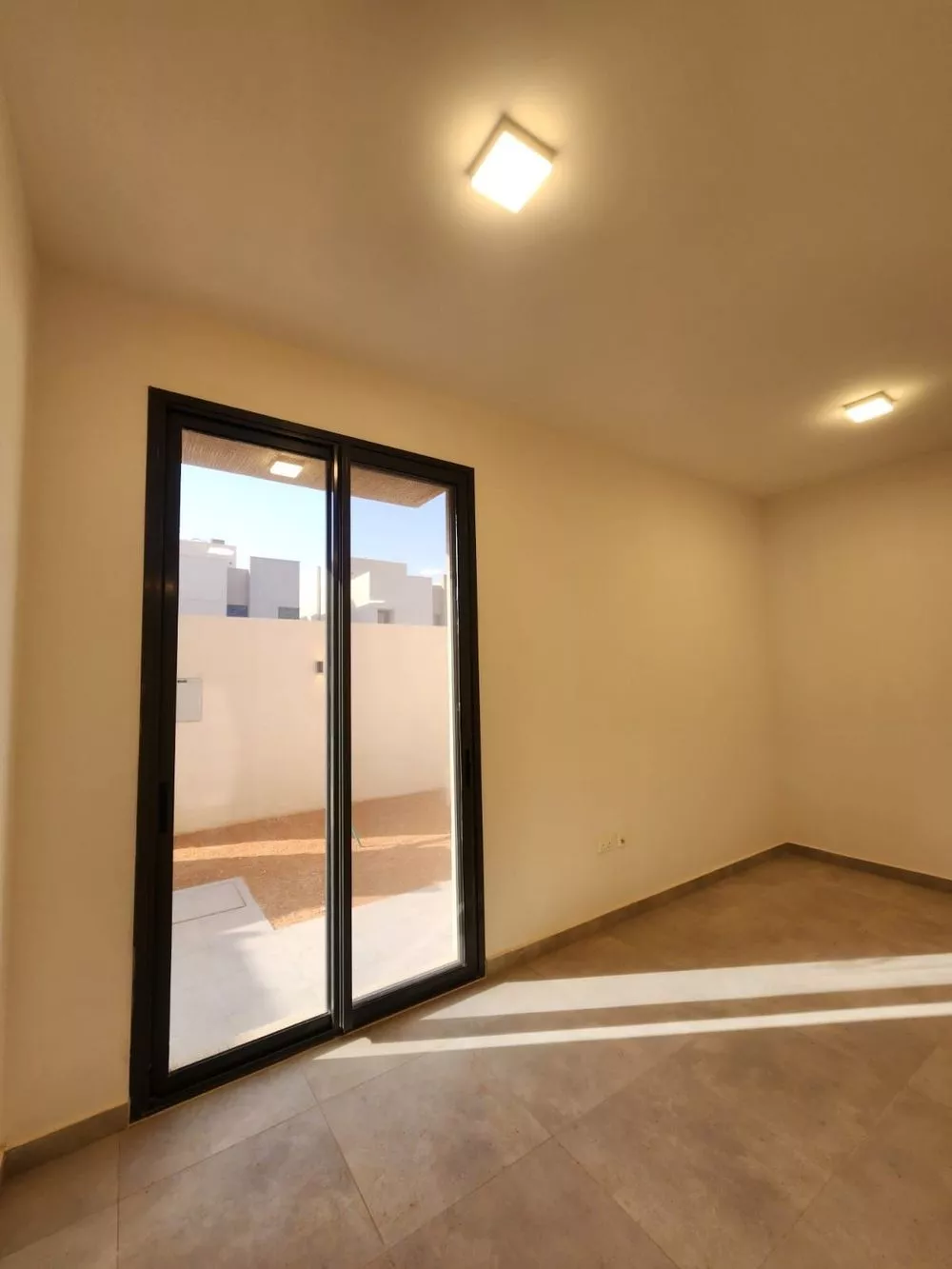 5 bedroom villa in Al Narjis 16