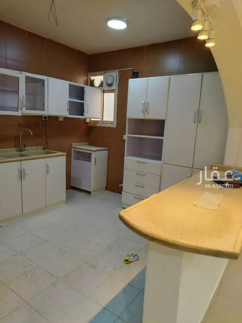 4 bedroom apartment in Al Yasmin, Riyadh 7