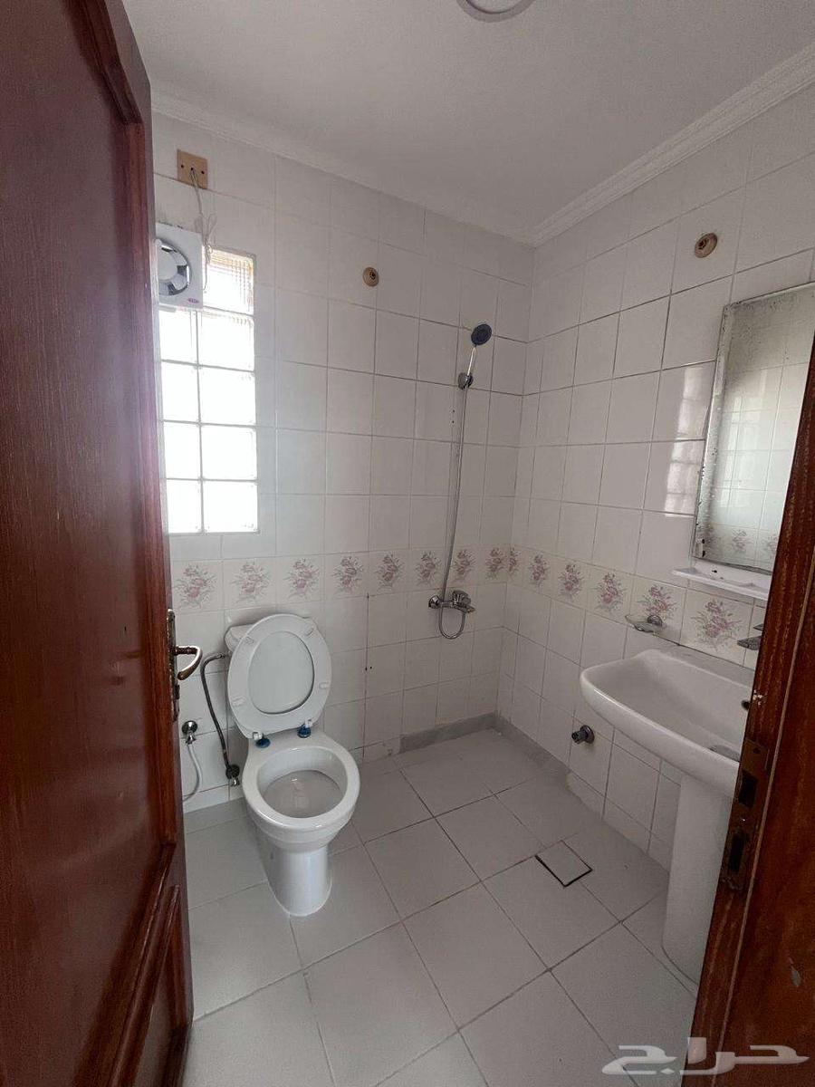 4 bedroom villa in Al Andalus, Jeddah 32