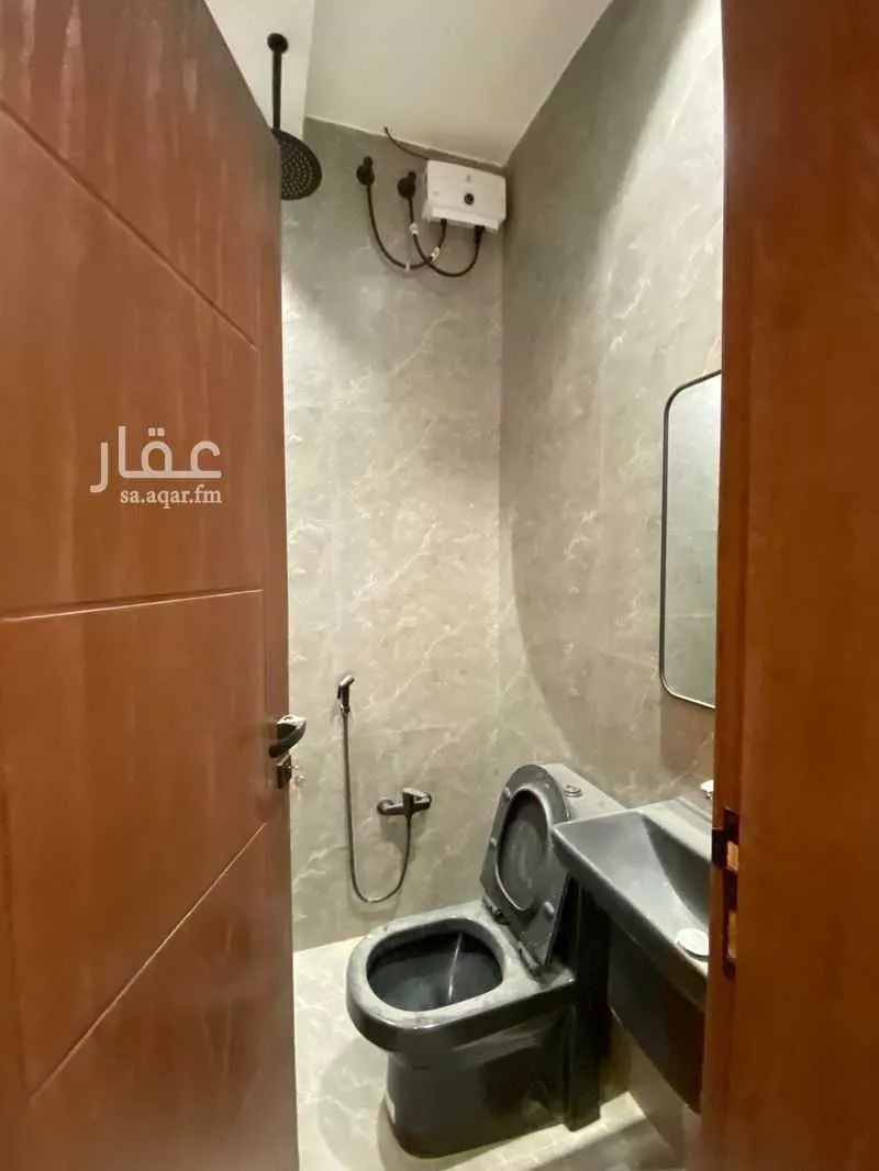 6 bedroom apartment in Al Munsiyah, Riyadh 12