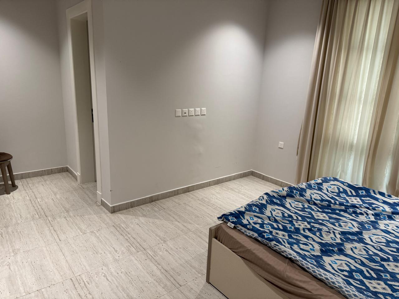 3 bedroom apartment in Al Aridh 7
