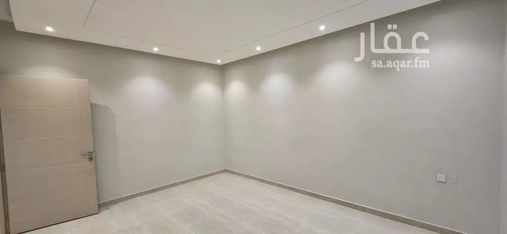 4 bedroom floor in King Faisal 5