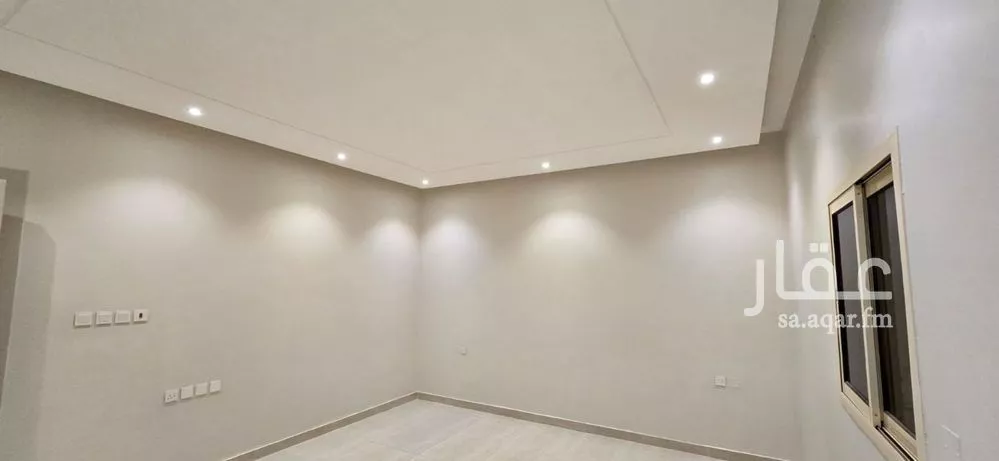 4 bedroom floor in King Faisal 9
