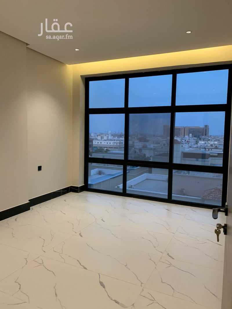 5 bedroom apartment in Ash Shati Al Gharbi, Eastern Province 9
